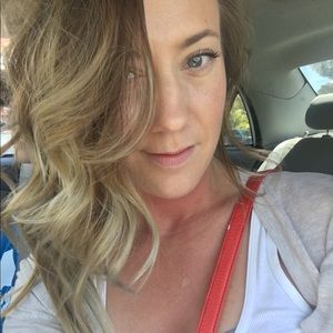 Meet your Posher, Zoe